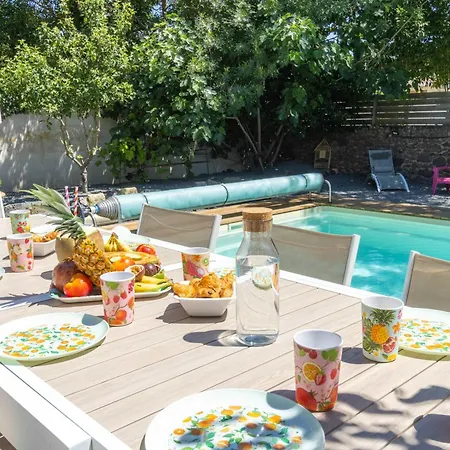Laurens Maison Spacieuse Avec Piscine *